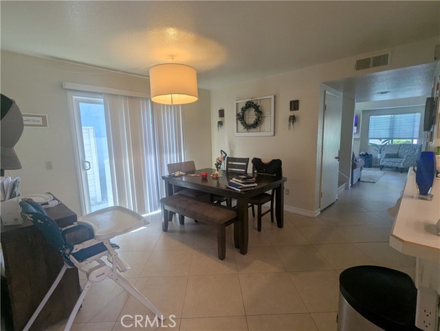 28262 Glenbrook, Mission Viejo CA: https://media.crmls.org/medias/a673aa64-1354-45a3-b8a0-04d2d21819b9.jpg