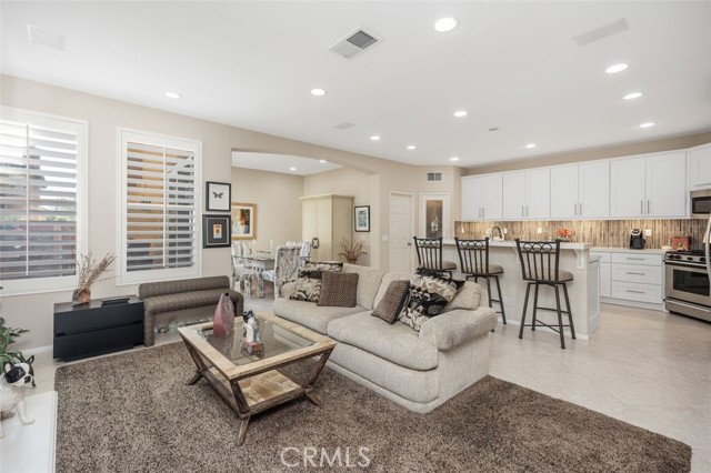 Detail Gallery Image 12 of 60 For 29 Roseville, Irvine,  CA 92602 - 4 Beds | 2/1 Baths