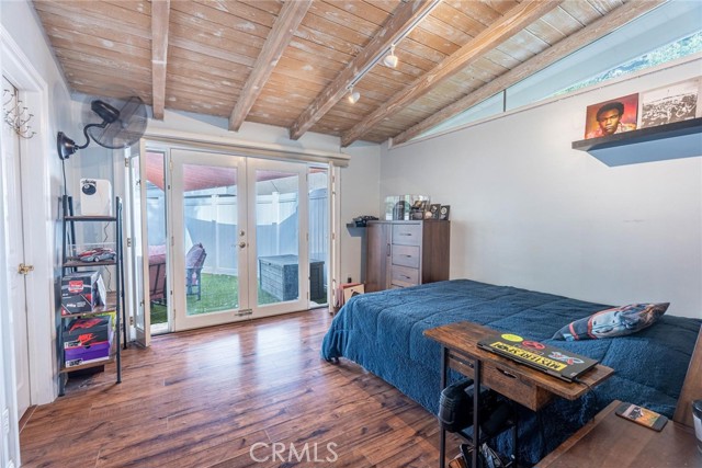 24208 Heritage Lane, Newhall CA: https://media.crmls.org/medias/a674d004-96f1-4ffe-b829-ceba02249eeb.jpg