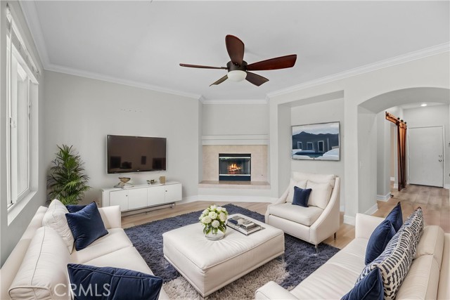 Detail Gallery Image 13 of 66 For 36275 Veramonte Ave, Murrieta,  CA 92562 - 4 Beds | 3 Baths