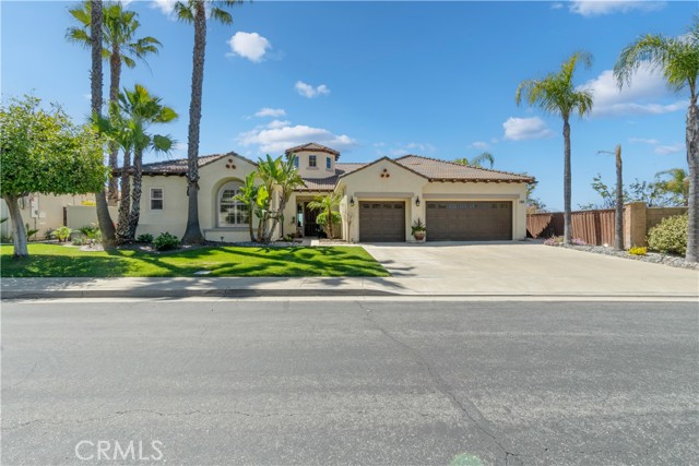 Detail Gallery Image 9 of 60 For 23691 Hollingsworth Dr, Murrieta,  CA 92562 - 4 Beds | 3/1 Baths