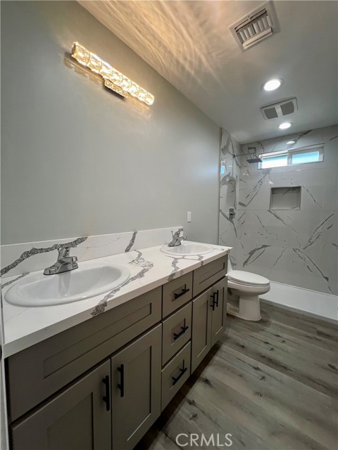 10165 E Avenue S10, Littlerock CA: https://media.crmls.org/medias/a6771587-cb32-4c7f-b583-b1948f54d97e.jpg