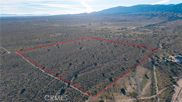 Detail Gallery Image 3 of 10 For 223 Avenue X, Llano,  CA 93544 - – Beds | – Baths