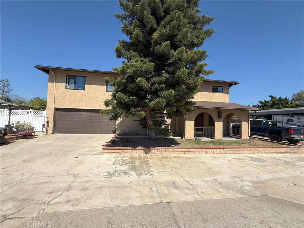 608 E Juanita Avenue