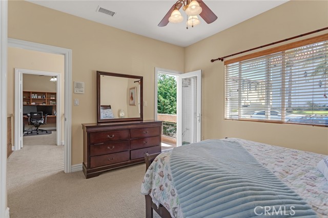 Detail Gallery Image 19 of 23 For 1917 Harriman Ln a,  Redondo Beach,  CA 90278 - 4 Beds | 2/1 Baths