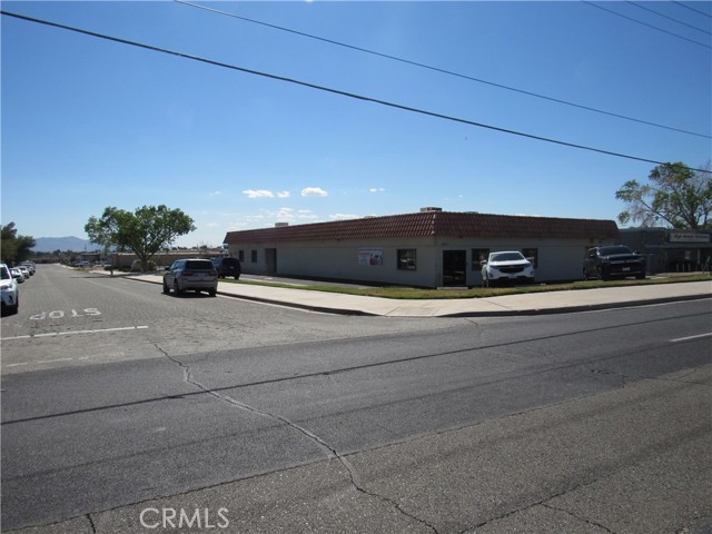14029 Amargosa Road, Victorville, California 92392, ,Commercial Lease,For Rent,14029 Amargosa Road,CRHD25073840