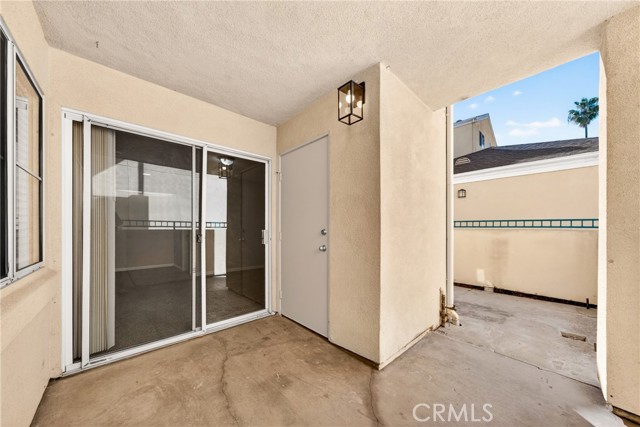 Detail Gallery Image 5 of 32 For 6374 Gage #121,  Bell Gardens,  CA 90201 - 2 Beds | 2 Baths