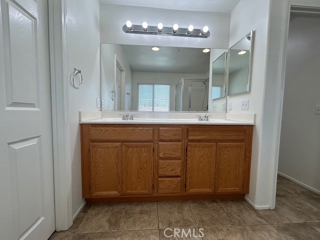 Detail Gallery Image 14 of 42 For 1911 Cefalu Ct, Riverside,  CA 92507 - 5 Beds | 2/1 Baths