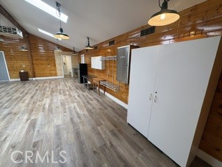 https://media.crmls.org/medias/a67941f6-02f7-4a39-8bc0-e35cfea1f5cc.jpg?preset=X-Large