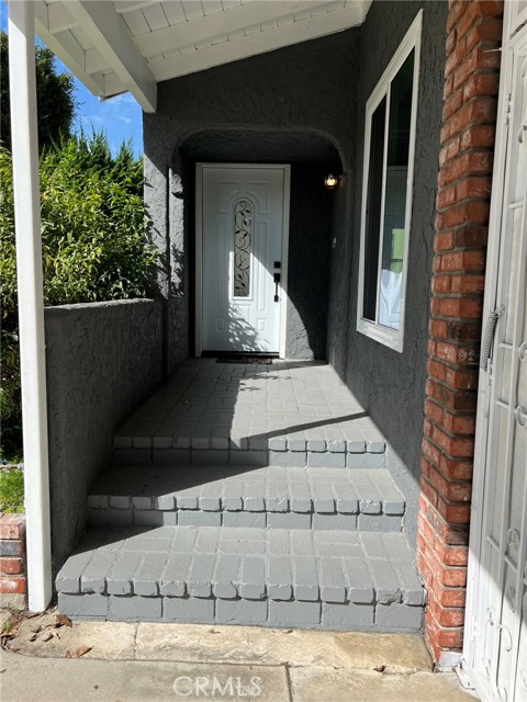 Detail Gallery Image 6 of 53 For 1919 W 82nd St, Los Angeles,  CA 90047 - 3 Beds | 2/1 Baths