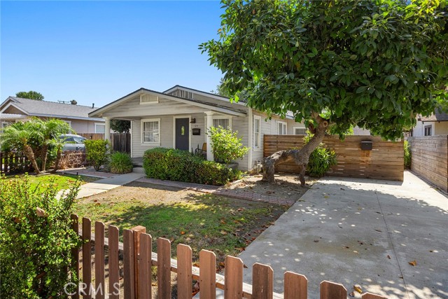124 N Princeton Avenue, Fullerton CA: https://media.crmls.org/medias/a6797628-be58-44fb-b97f-b9a4bde378dc.jpg