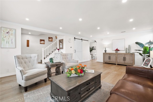 Detail Gallery Image 11 of 48 For 10 Goldenbush, Irvine,  CA 92604 - 3 Beds | 2/1 Baths