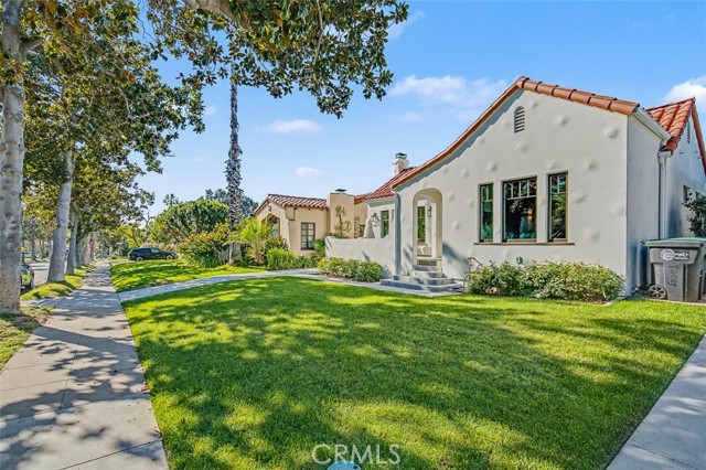 Detail Gallery Image 3 of 43 For 1317 Ethel St, Glendale,  CA 91207 - 3 Beds | 3 Baths