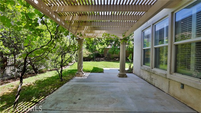 2431 Elizabeth Court, Upland CA: https://media.crmls.org/medias/a679c66e-b868-410a-aad8-884b621033b0.jpg