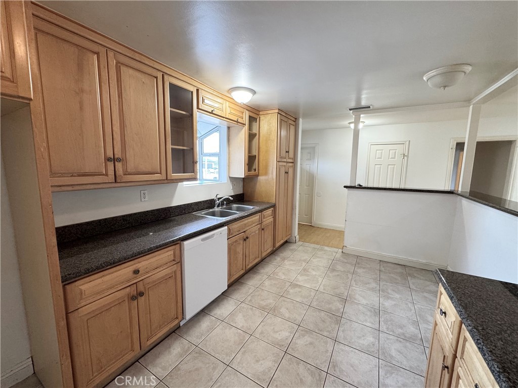 MLS #SR25175669 img 12