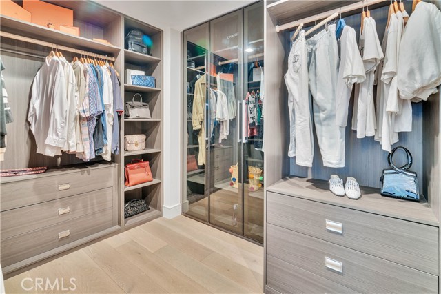 719 1st Place, Hermosa Beach CA: https://media.crmls.org/medias/a67b713c-94a7-4a78-a5ec-fdc73b203365.jpg