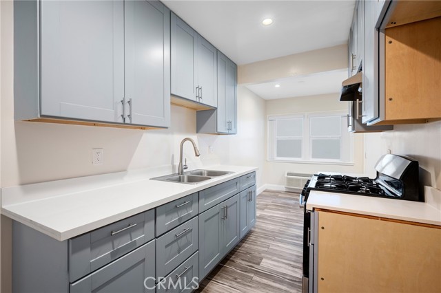 Detail Gallery Image 9 of 15 For 2930 Fairmount Ave #B,  La Crescenta,  CA 91214 - 1 Beds | 1 Baths