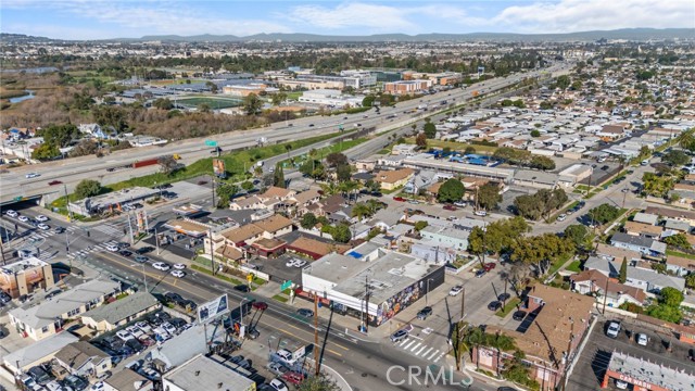 Image 46 of 54 For 1303 Anaheim Street