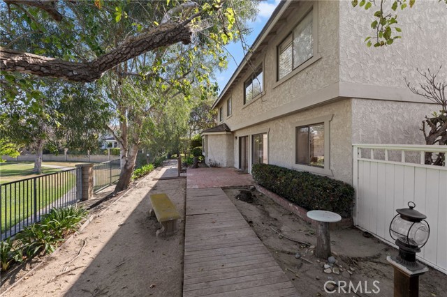 2207 Inverness Court, Oxnard CA: https://media.crmls.org/medias/a67e97fd-8c2e-464c-9a0c-92bc591c21fe.jpg