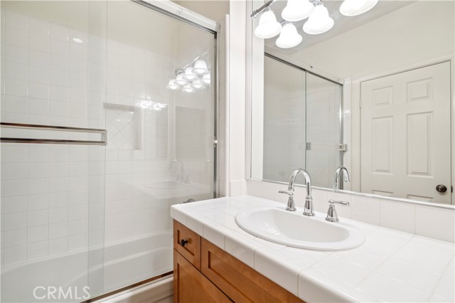 205 Danbrook, Irvine CA: https://media.crmls.org/medias/a6800519-c589-4196-a009-9834fed9ce0c.jpg