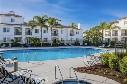 Community pool and spa.