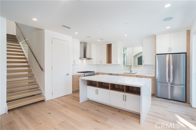 Kitchen with counter seating.