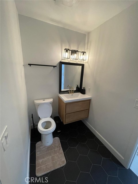 Detail Gallery Image 23 of 27 For 3416 11th, Los Angeles,  CA 90018 - 4 Beds | 3 Baths