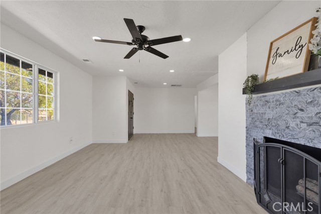 Detail Gallery Image 9 of 28 For 18509 Yuba St, Hesperia,  CA 92345 - 3 Beds | 2 Baths