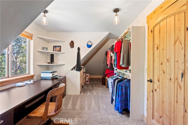 Detail Gallery Image 24 of 38 For 1034 Teakwood, Lake Arrowhead,  CA 92352 - 4 Beds | 3 Baths