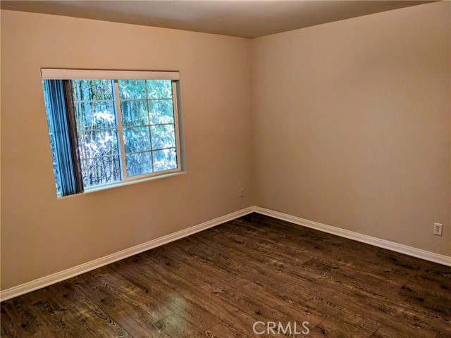 Detail Gallery Image 12 of 16 For 1927 Cloverfield Bld #2,  Santa Monica,  CA 90404 - 2 Beds | 2 Baths