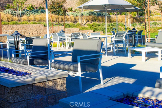 Detail Gallery Image 33 of 34 For 16281 Castello Ln #2,  Fontana,  CA 92336 - 3 Beds | 2/1 Baths