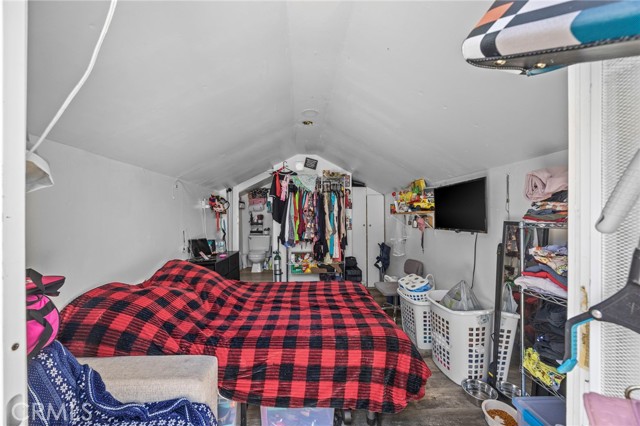 Detail Gallery Image 26 of 39 For 1709 S Townsend St, Santa Ana,  CA 92704 - 4 Beds | 2/1 Baths