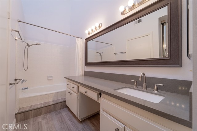 Detail Gallery Image 15 of 34 For 2542 W Macarthur #134,  Santa Ana,  CA 92704 - 2 Beds | 2 Baths