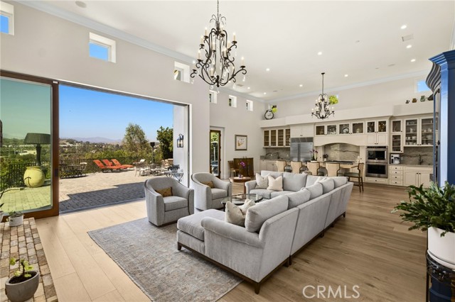 31527 Aguacate Road, San Juan Capistrano CA: https://media.crmls.org/medias/a68549bb-1b40-496b-87ce-48a08c532349.jpg