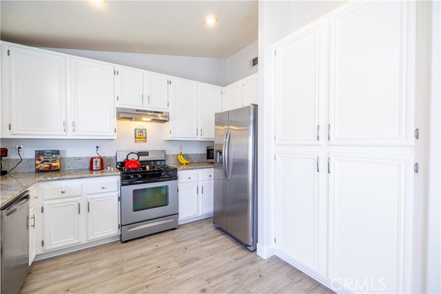 Detail Gallery Image 26 of 60 For 3427 Kentucky Ln, Corona,  CA 92882 - 3 Beds | 2 Baths