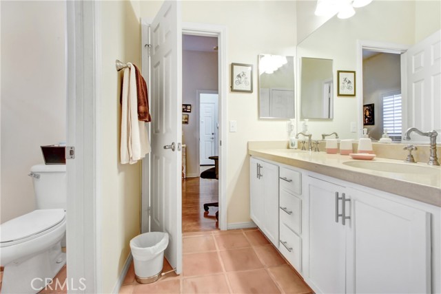 Detail Gallery Image 16 of 22 For 53825 Eisenhower Dr, La Quinta,  CA 92253 - 3 Beds | 2 Baths