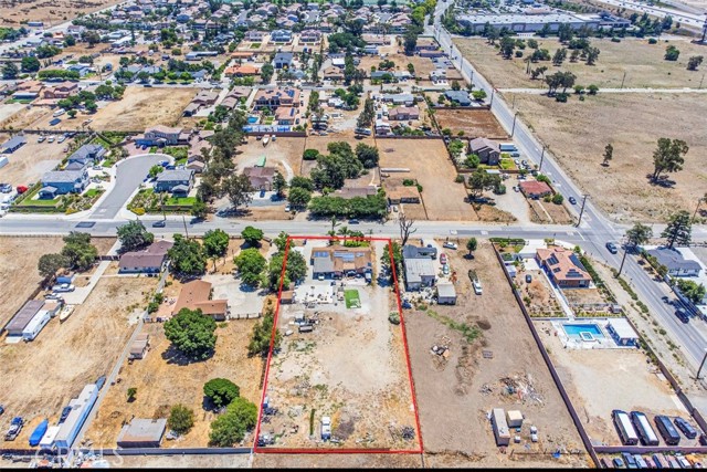 6246 Knox Avenue, Fontana CA: https://media.crmls.org/medias/a6858b47-17a5-4a46-a573-61bc58a432a3.jpg
