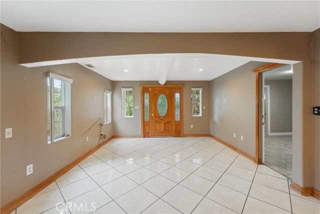 2516 Alcazar Street, Los Angeles CA: https://media.crmls.org/medias/a6871171-d1c3-4eda-b151-7d855758913e.jpg
