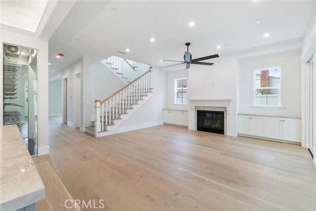 617 36th Street, Manhattan Beach, California 90266, 6 Bedrooms Bedrooms, ,6 BathroomsBathrooms,Residential,Sold,36th,SB22005152