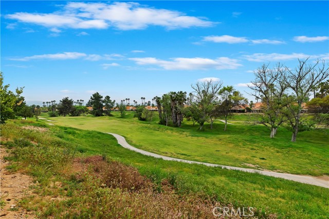 Detail Gallery Image 2 of 51 For 40229 via Marisa, Murrieta,  CA 92562 - 3 Beds | 2 Baths