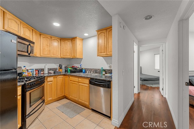 788 Gianni Dr., Corona CA: https://media.crmls.org/medias/a688129b-1e92-49cb-b0dc-68d81bc45a1e.jpg