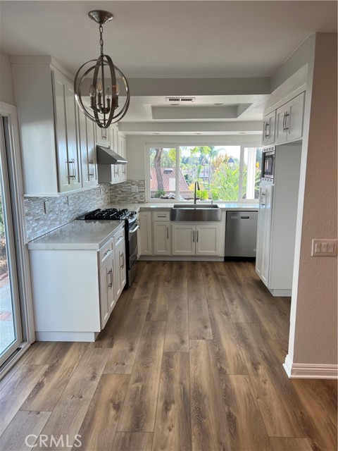 Detail Gallery Image 6 of 23 For 28212 Amable, Mission Viejo,  CA 92692 - 4 Beds | 2 Baths