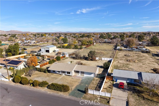 Detail Gallery Image 40 of 45 For 40596 Fieldspring, Lancaster,  CA 93535 - 3 Beds | 2 Baths