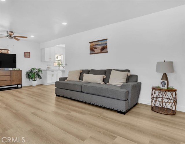 Detail Gallery Image 11 of 35 For 3948 Van Horne, El Sereno,  CA 90032 - 4 Beds | 2 Baths