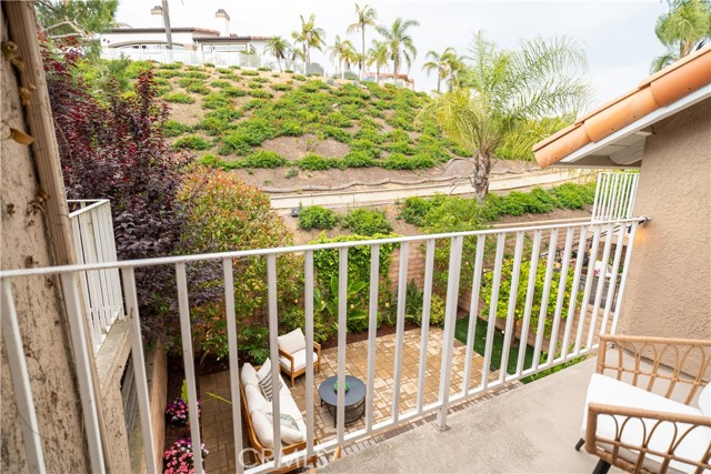 29461 Christiana Way, Laguna Niguel CA: https://media.crmls.org/medias/a68a0e6b-5649-4a4a-bf4b-7fca1461cd80.jpg