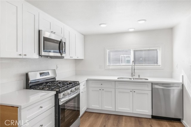 Detail Gallery Image 11 of 34 For 347 N Garfield, Corona,  CA 92882 - 2 Beds | 1 Baths