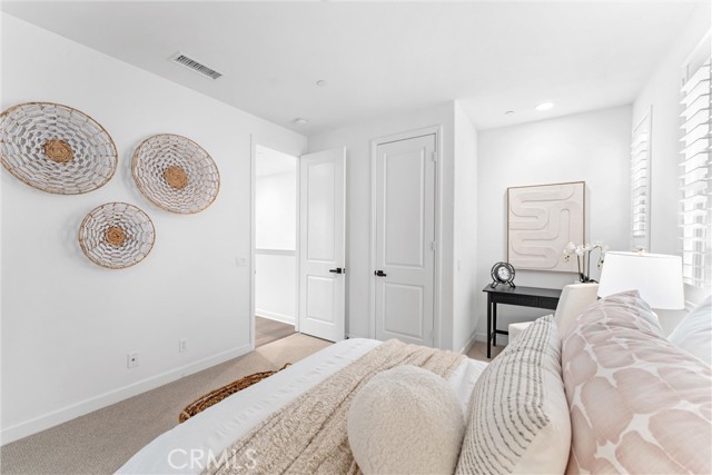 287 Barnes Road, Tustin CA: https://media.crmls.org/medias/a68a6110-1f00-4fb3-a47e-710d3a87e366.jpg