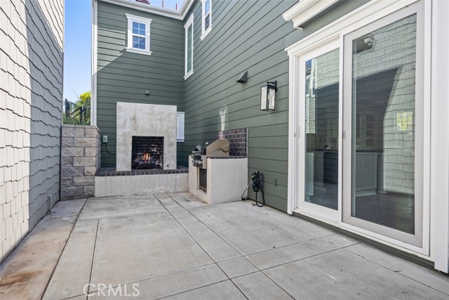 Detail Gallery Image 33 of 37 For 2301 Half Moon, Costa Mesa,  CA 92627 - 4 Beds | 3/1 Baths