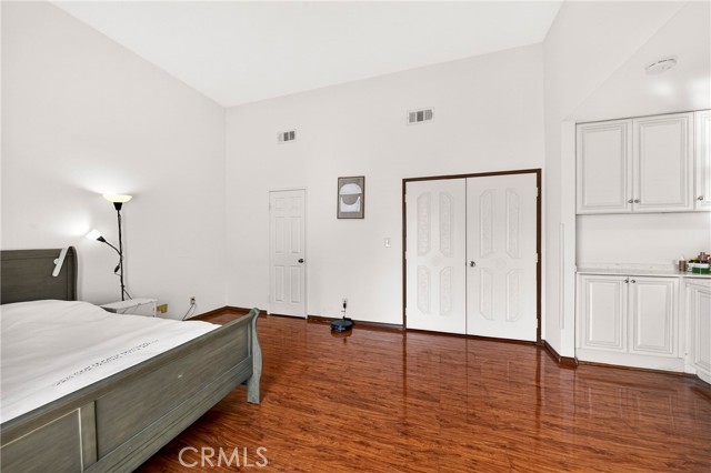 Detail Gallery Image 12 of 21 For 13813 Los Angeles, Baldwin Park,  CA 91706 - 3 Beds | 3 Baths