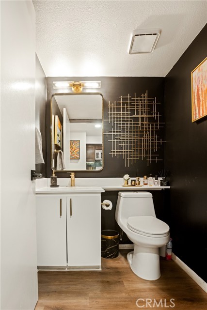 716 Maltman Avenue, Los Angeles CA: https://media.crmls.org/medias/a68cf270-e3f5-4316-ae24-2823eaccbaa5.jpg